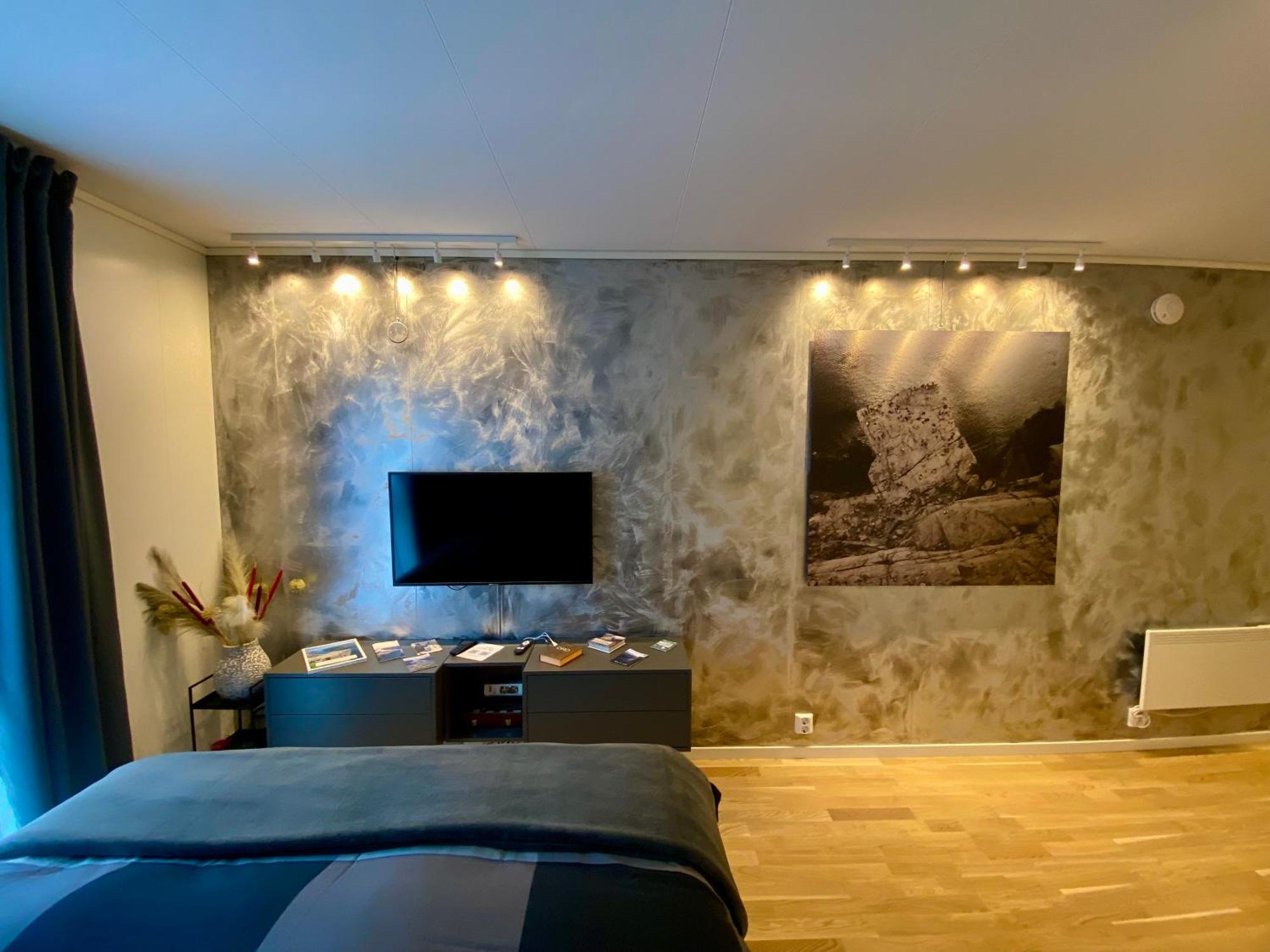 Experience A Cozy Getaway Near Pulpit Rock-A Unit Apartment Jorpeland Exterior photo